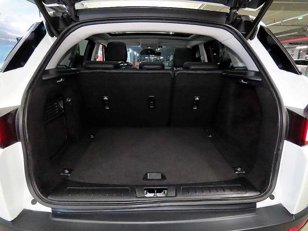 Land Rover Range Rover Evoque — photo 17