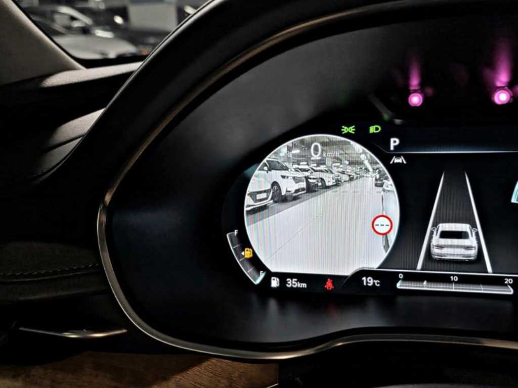 Genesis G80 — photo 11