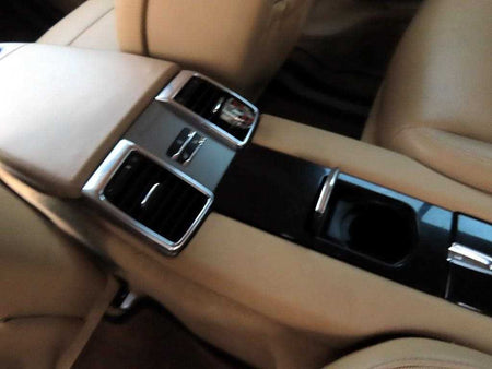 Porsche Panamera — photo 17