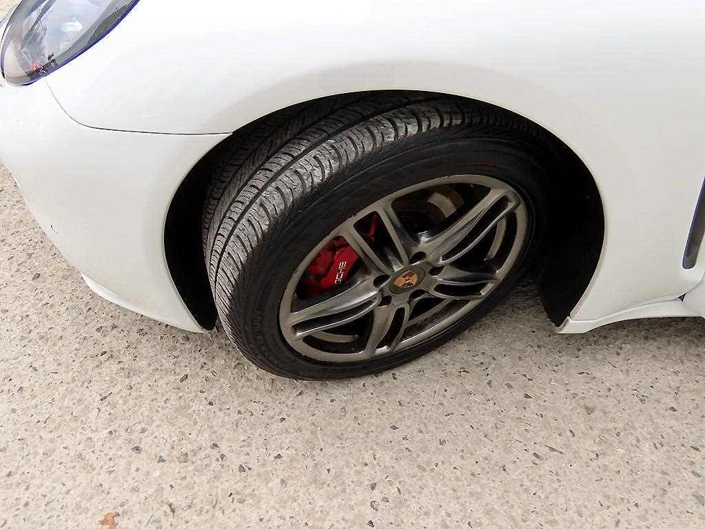 Porsche Panamera — photo 20