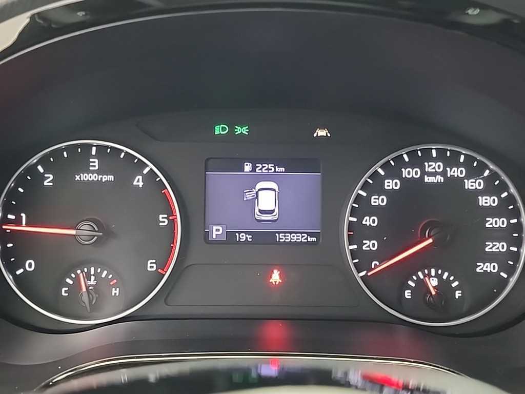 Kia Seltos — photo 06