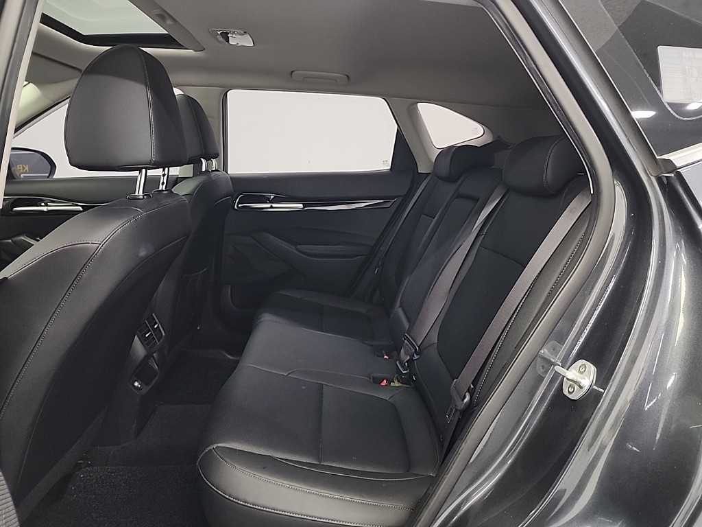 Kia Seltos — photo 12