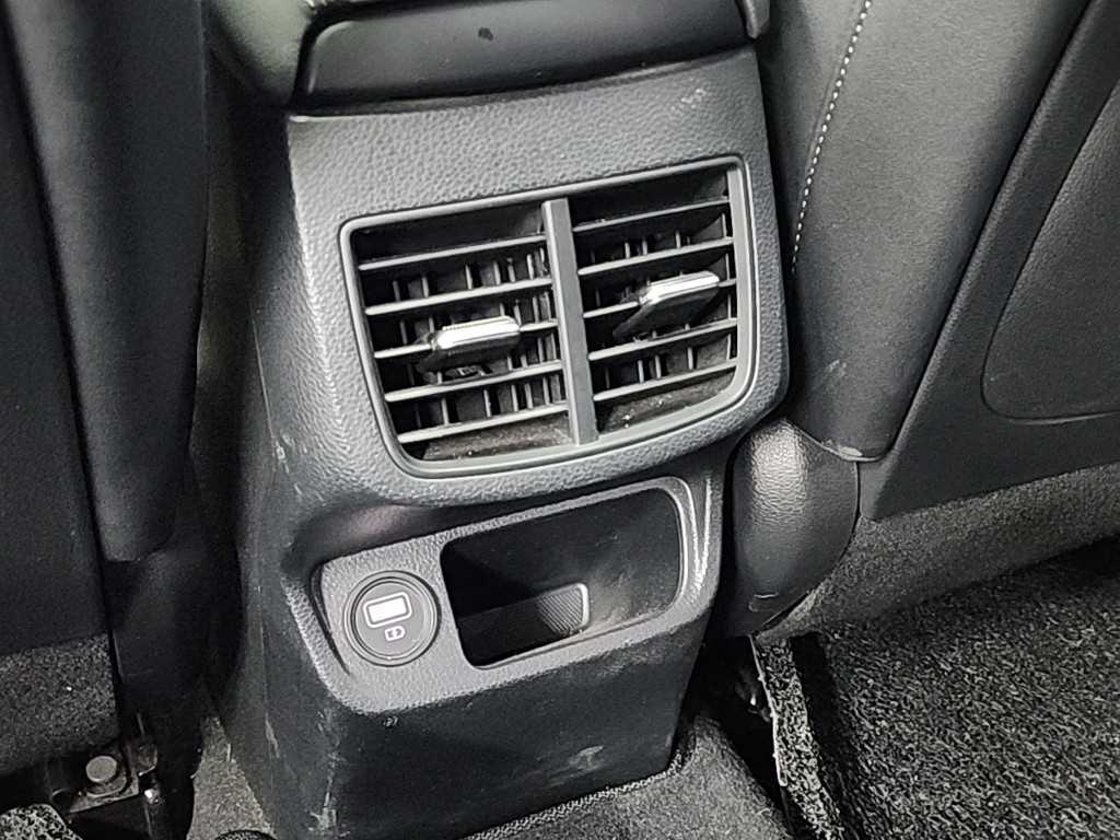 Kia Seltos — photo 13