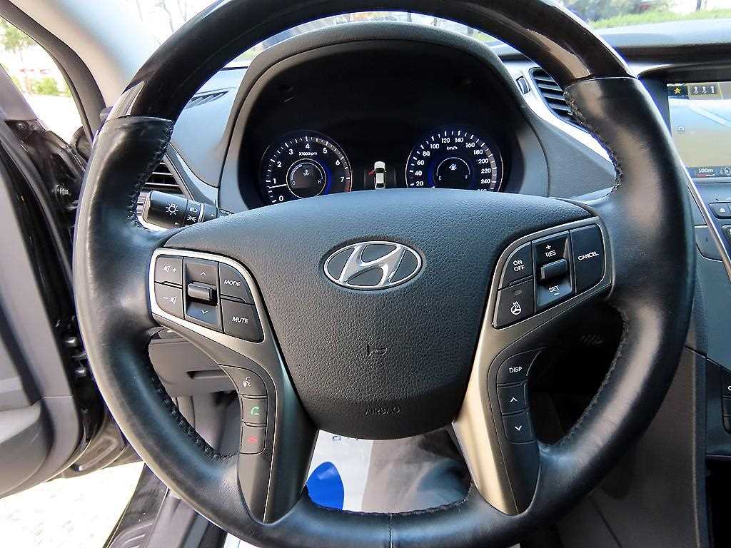 Hyundai Grandeur — photo 08