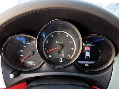 Porsche Macan — photo 09