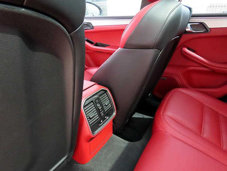 Porsche Macan — photo 16