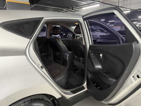 Hyundai Tucson — photo 08
