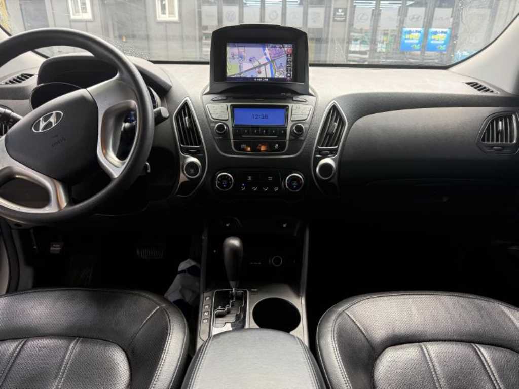 Hyundai Tucson — photo 10