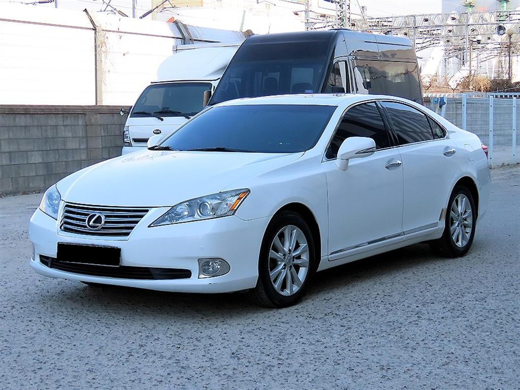 Lexus ES — photo 02