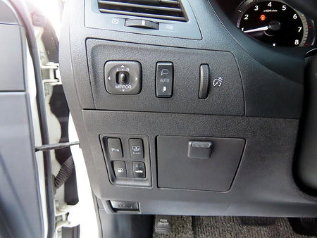Lexus ES — photo 13