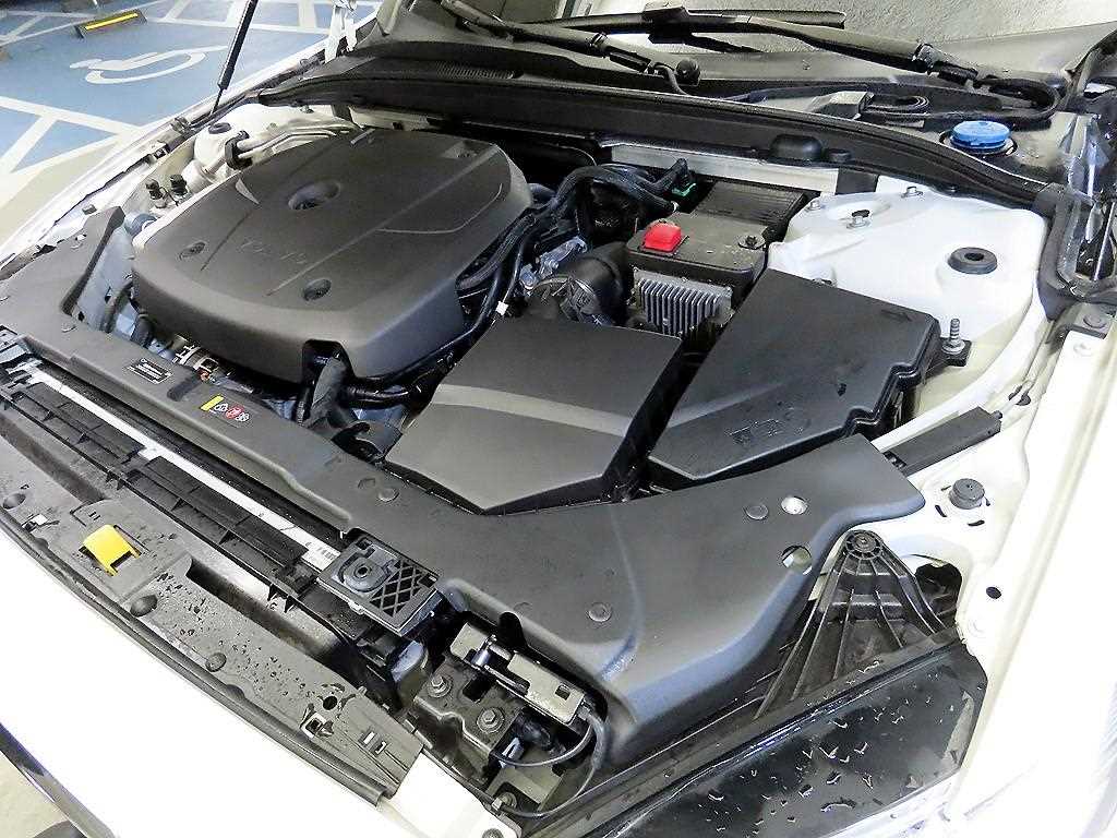 Volvo V60 — photo 19
