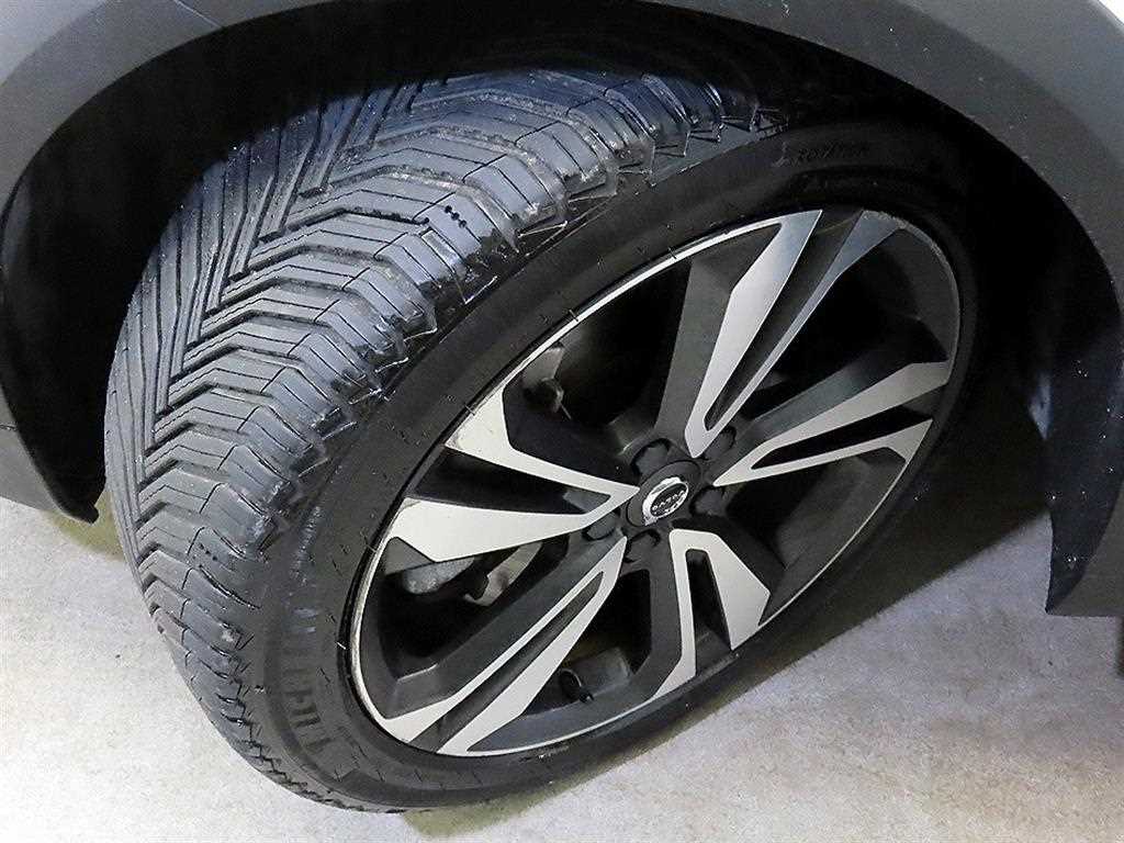 Volvo V60 — photo 20