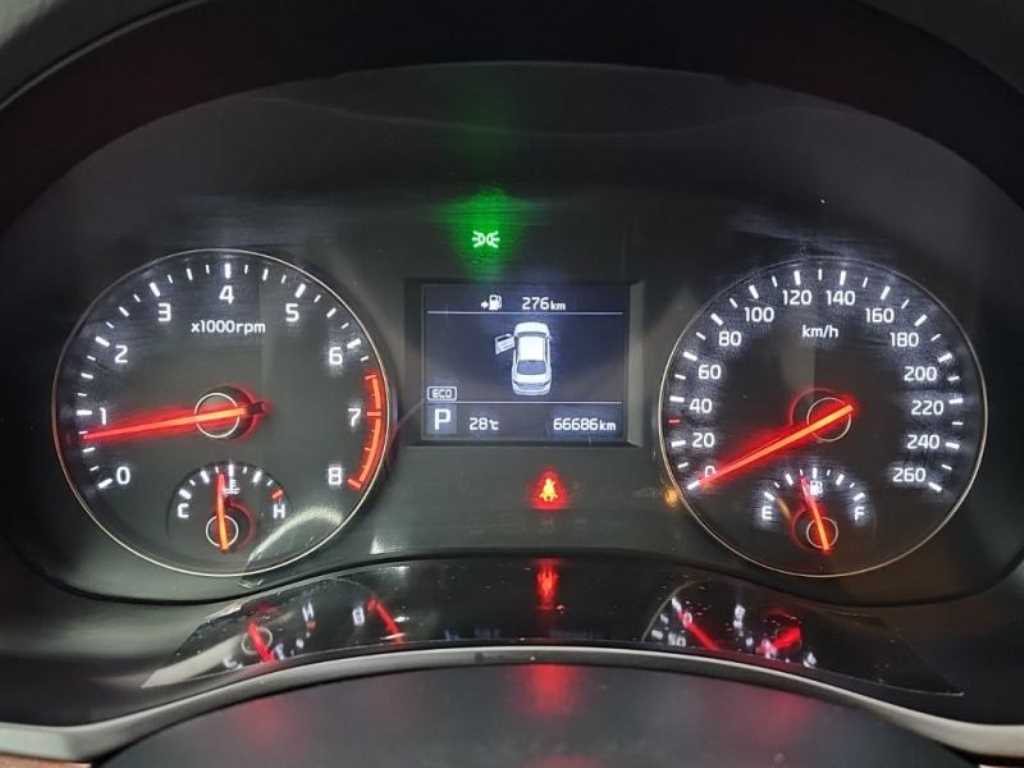 Kia K7 — photo 06