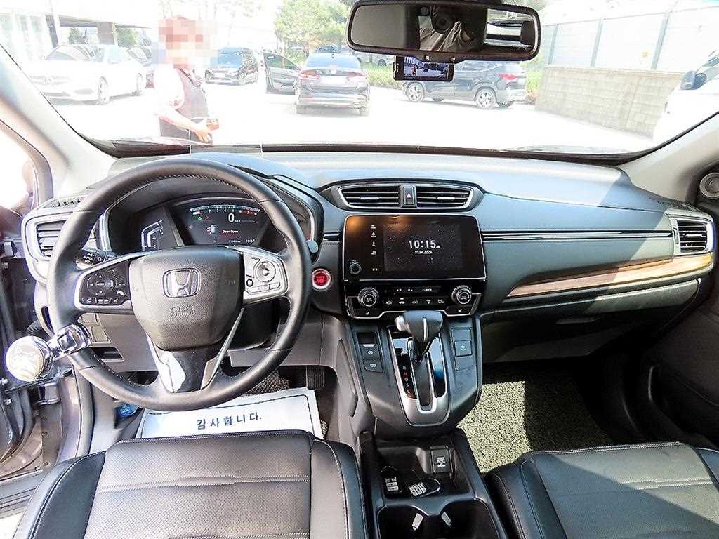 Honda CR-V — photo 07