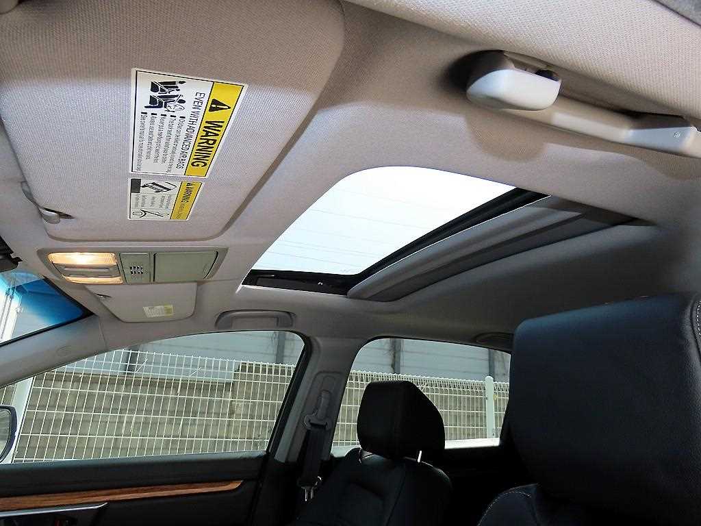 Honda CR-V — photo 15