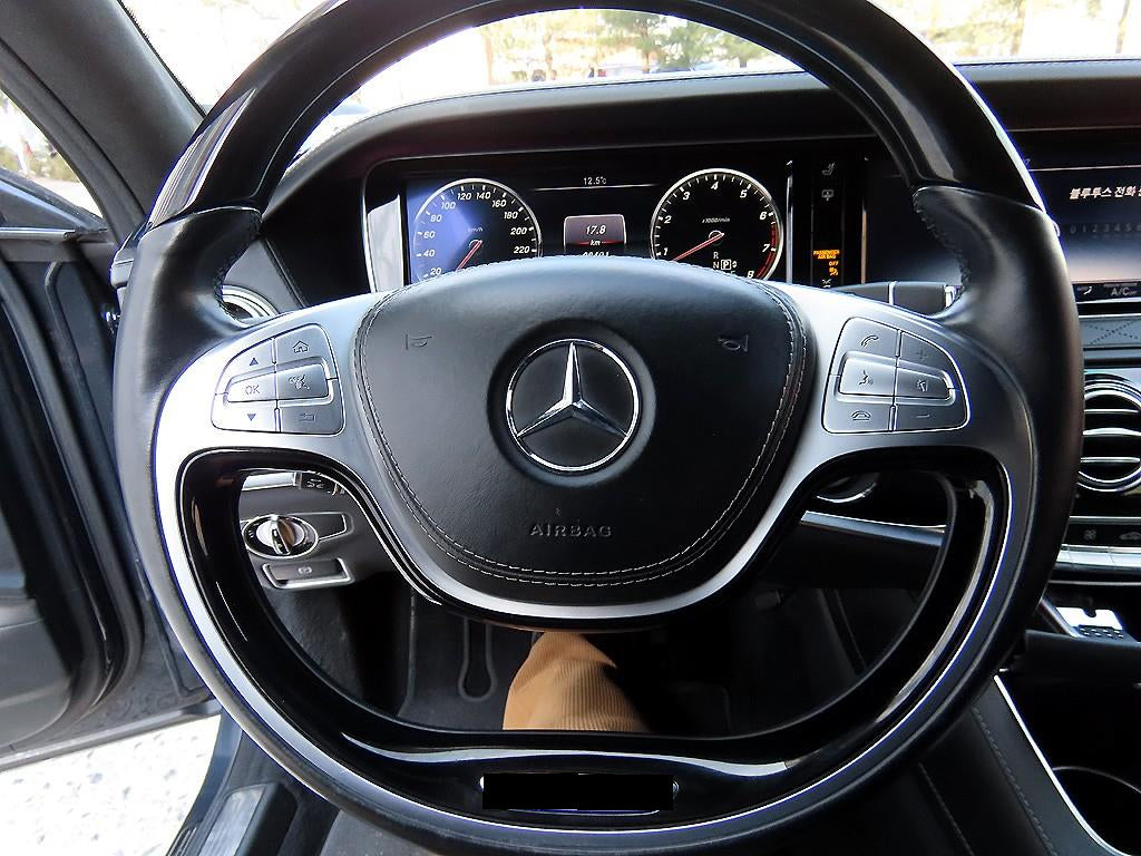 Mercedes-Benz S-Class — photo 08