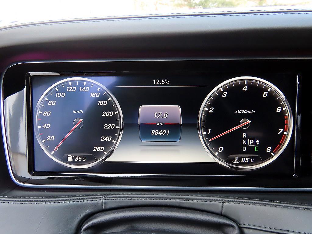 Mercedes-Benz S-Class — photo 09