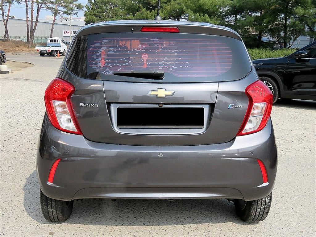 CHEVROLET Spark — photo 04