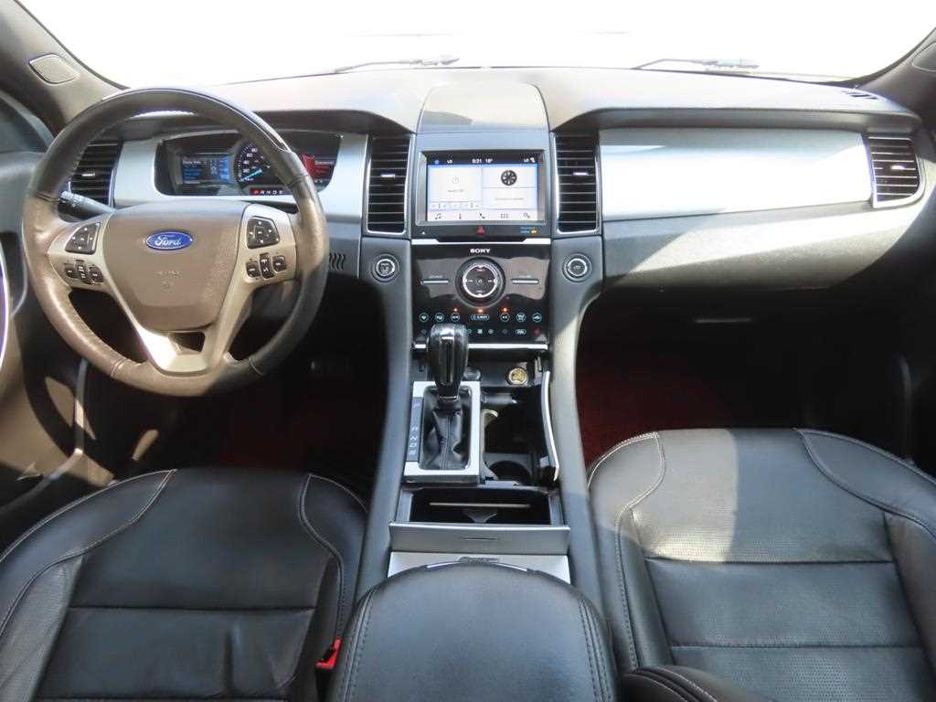 Ford Taurus — photo 08