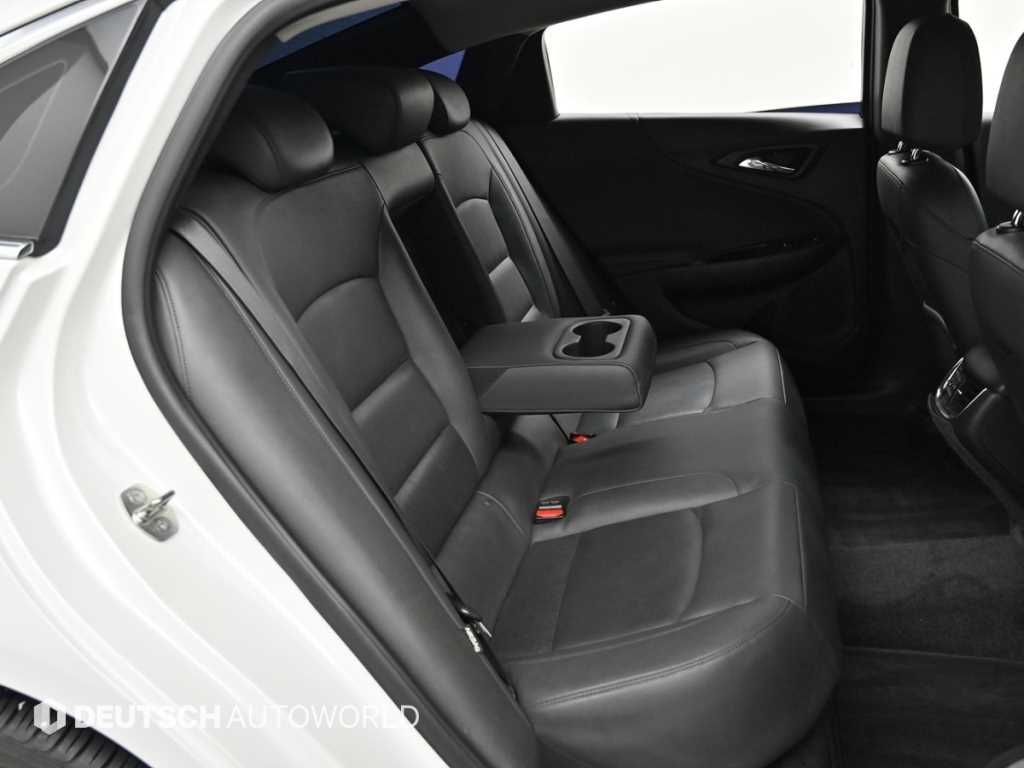CHEVROLET Malibu — photo 12