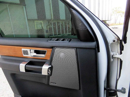 Land Rover Discovery — photo 11