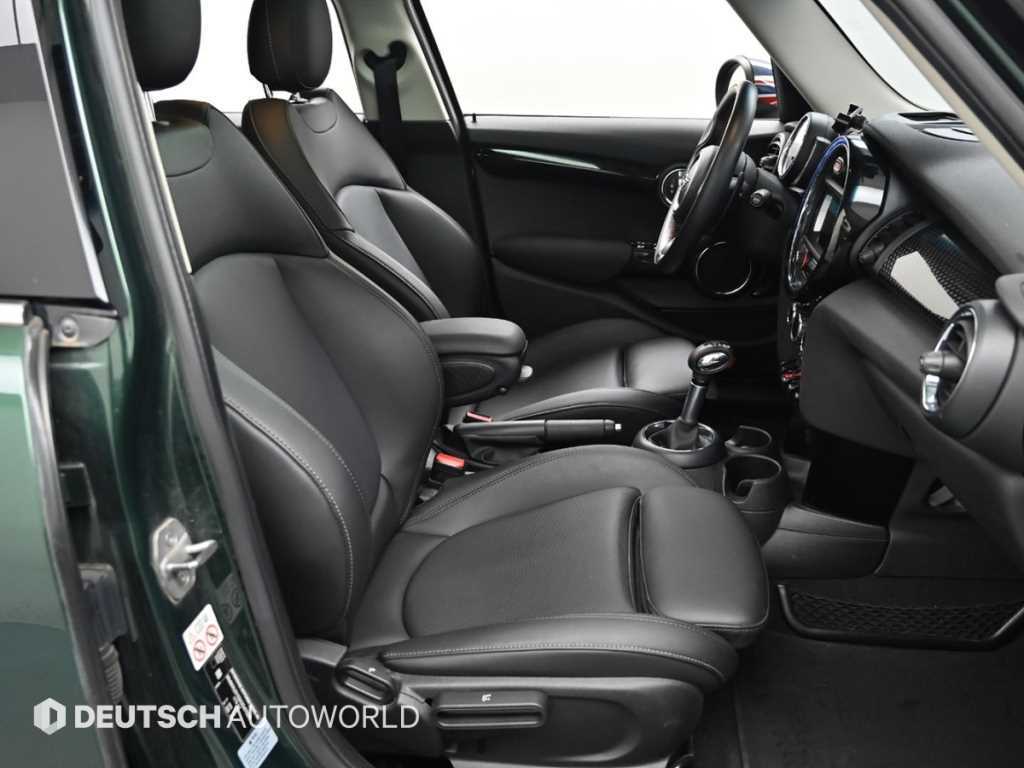 Mini Cooper — photo 10