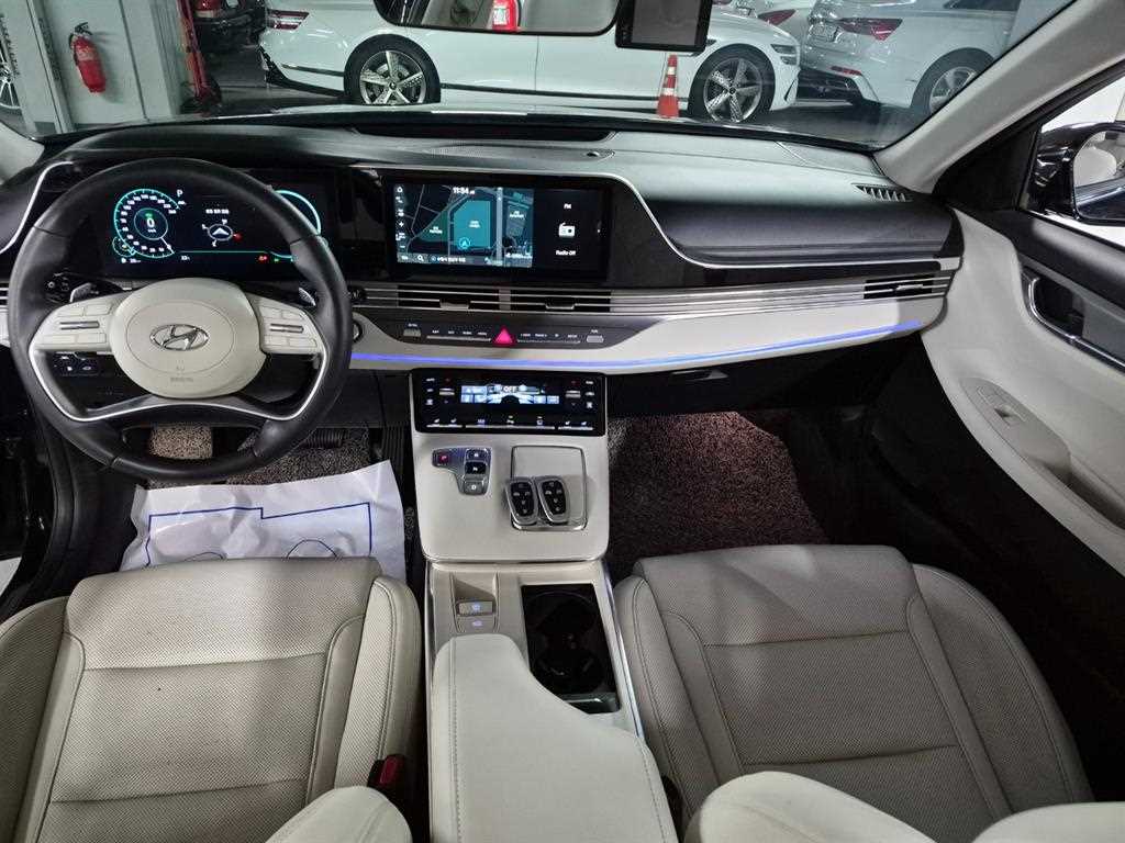 Hyundai Grandeur — photo 07