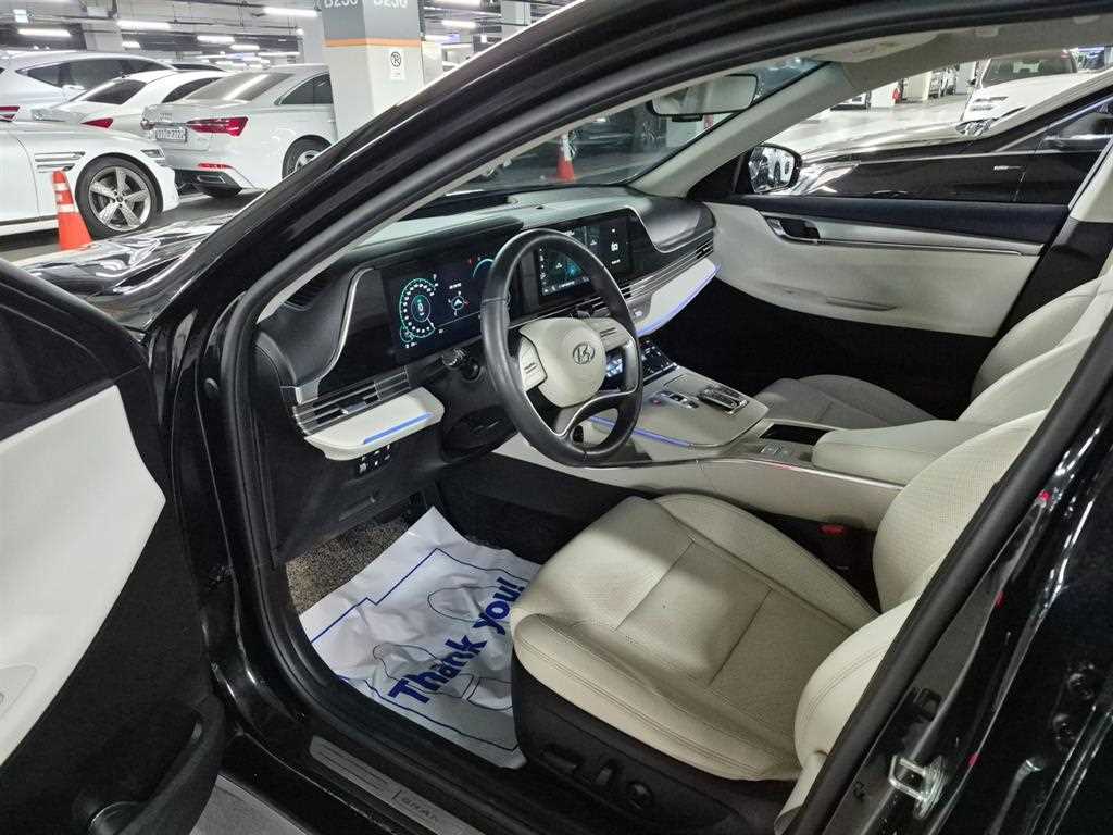 Hyundai Grandeur — photo 08