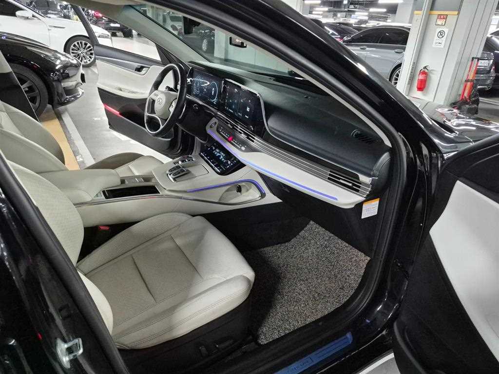 Hyundai Grandeur — photo 10