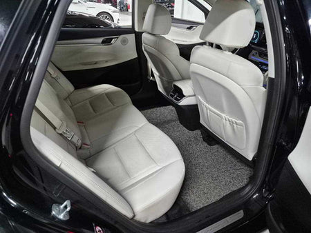 Hyundai Grandeur — photo 11