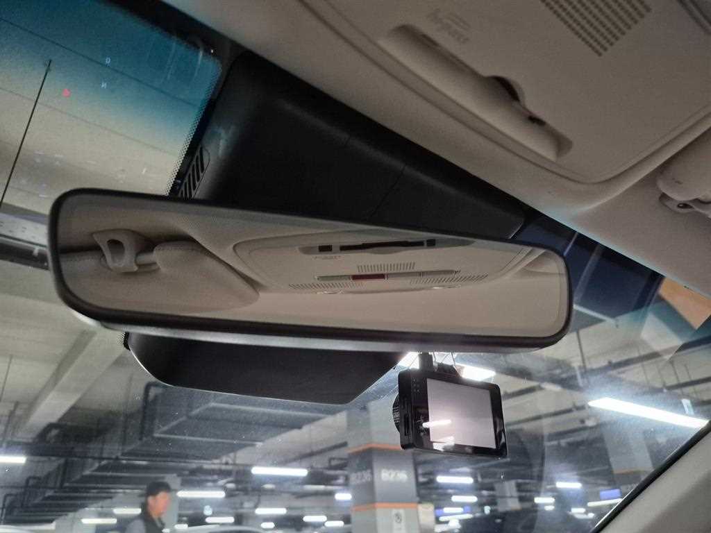 Hyundai Grandeur — photo 16