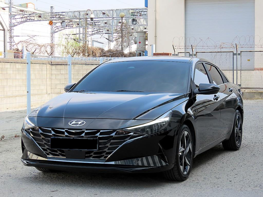 Hyundai Avante — photo 02