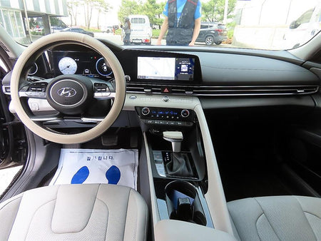 Hyundai Avante — photo 07