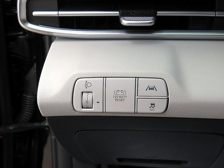 Hyundai Avante — photo 12