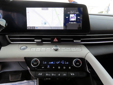 Hyundai Avante — photo 13
