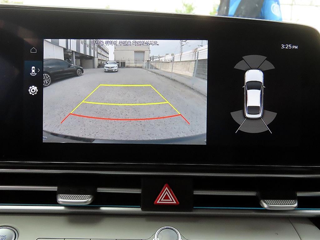Hyundai Avante — photo 14