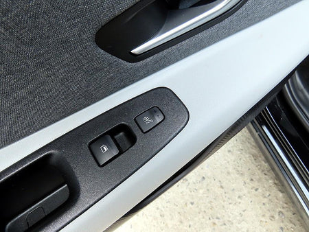 Hyundai Avante — photo 16
