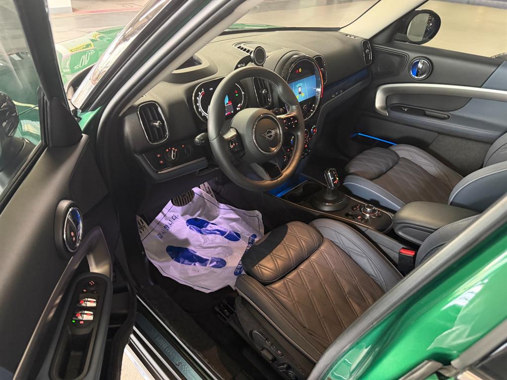 Mini Countryman — photo 18