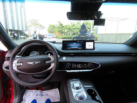 Genesis GV70 — photo 07