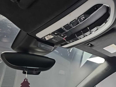 Porsche Macan — photo 16