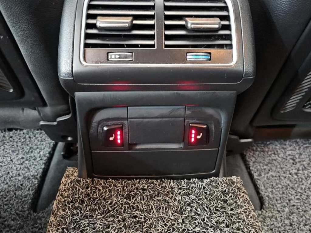 Audi Q5 — photo 17