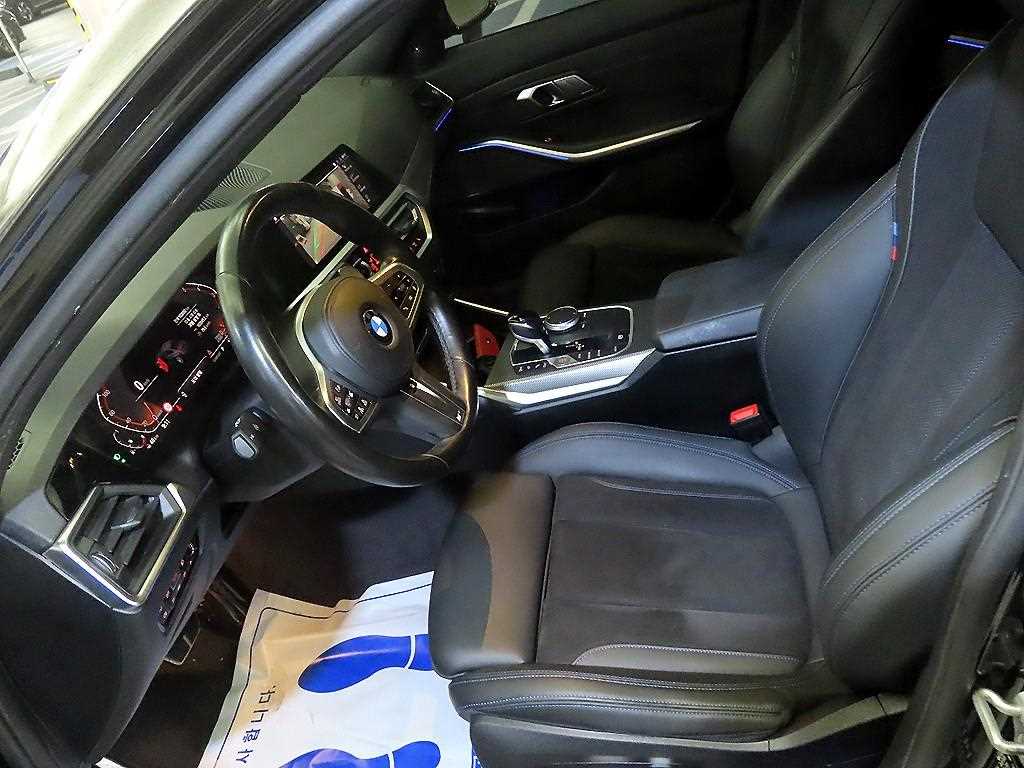 BMW 3-Series — photo 06