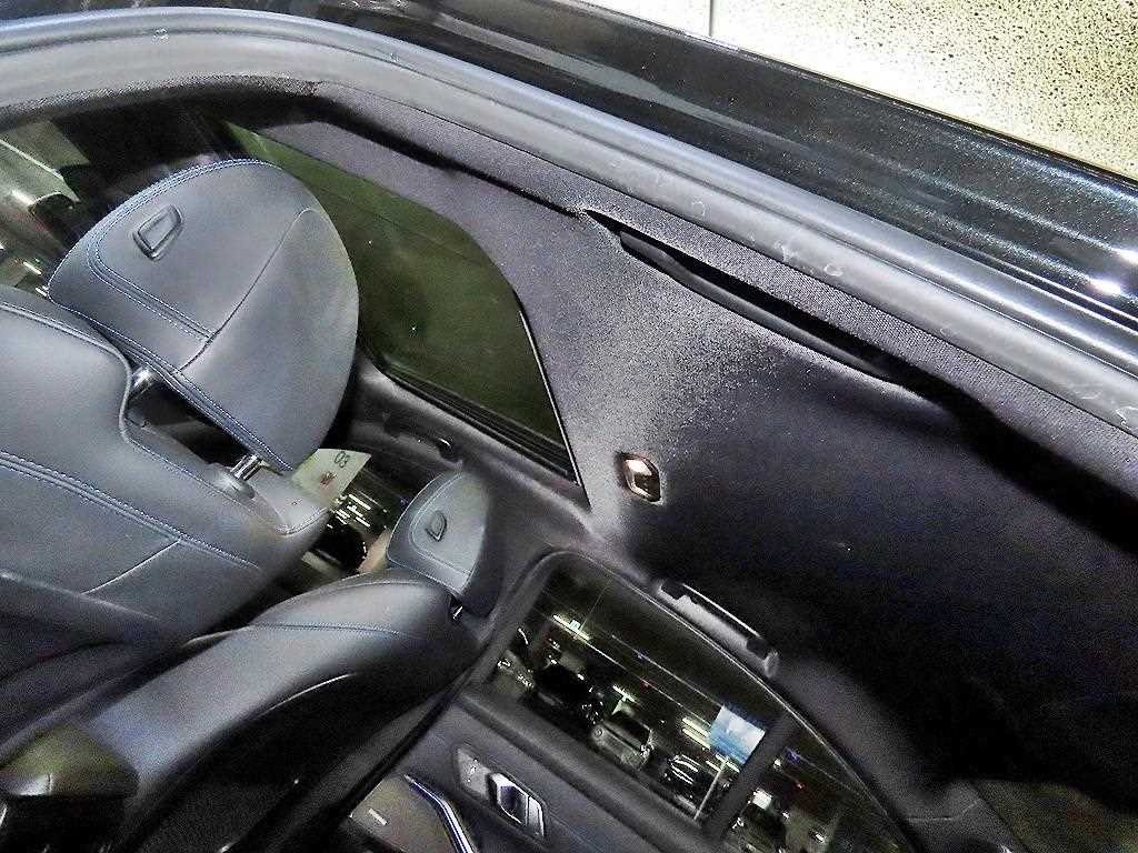 BMW 3-Series — photo 17