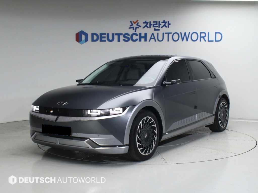 Hyundai Ioniq5 — photo 01