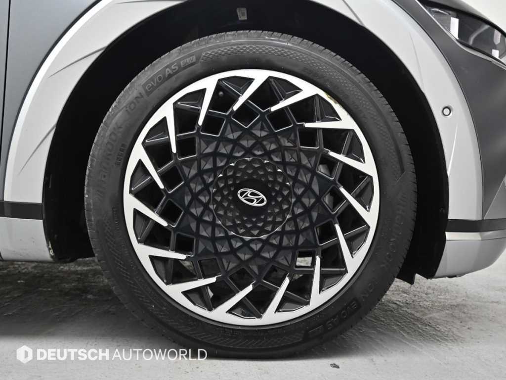Hyundai Ioniq5 — photo 05