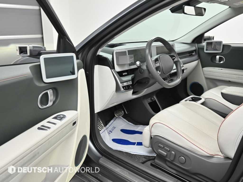 Hyundai Ioniq5 — photo 11