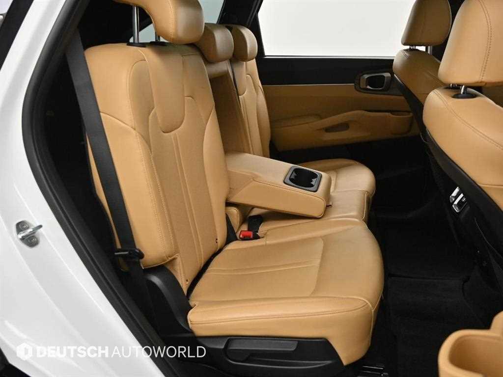 Kia Sorento — photo 16