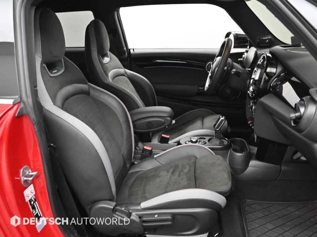 Mini Cooper — photo 10