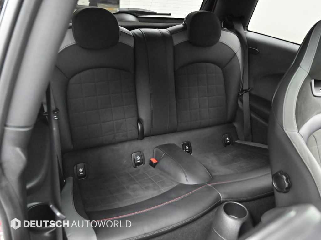 Mini Cooper — photo 12