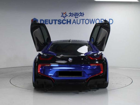 BMW i8 — photo 04